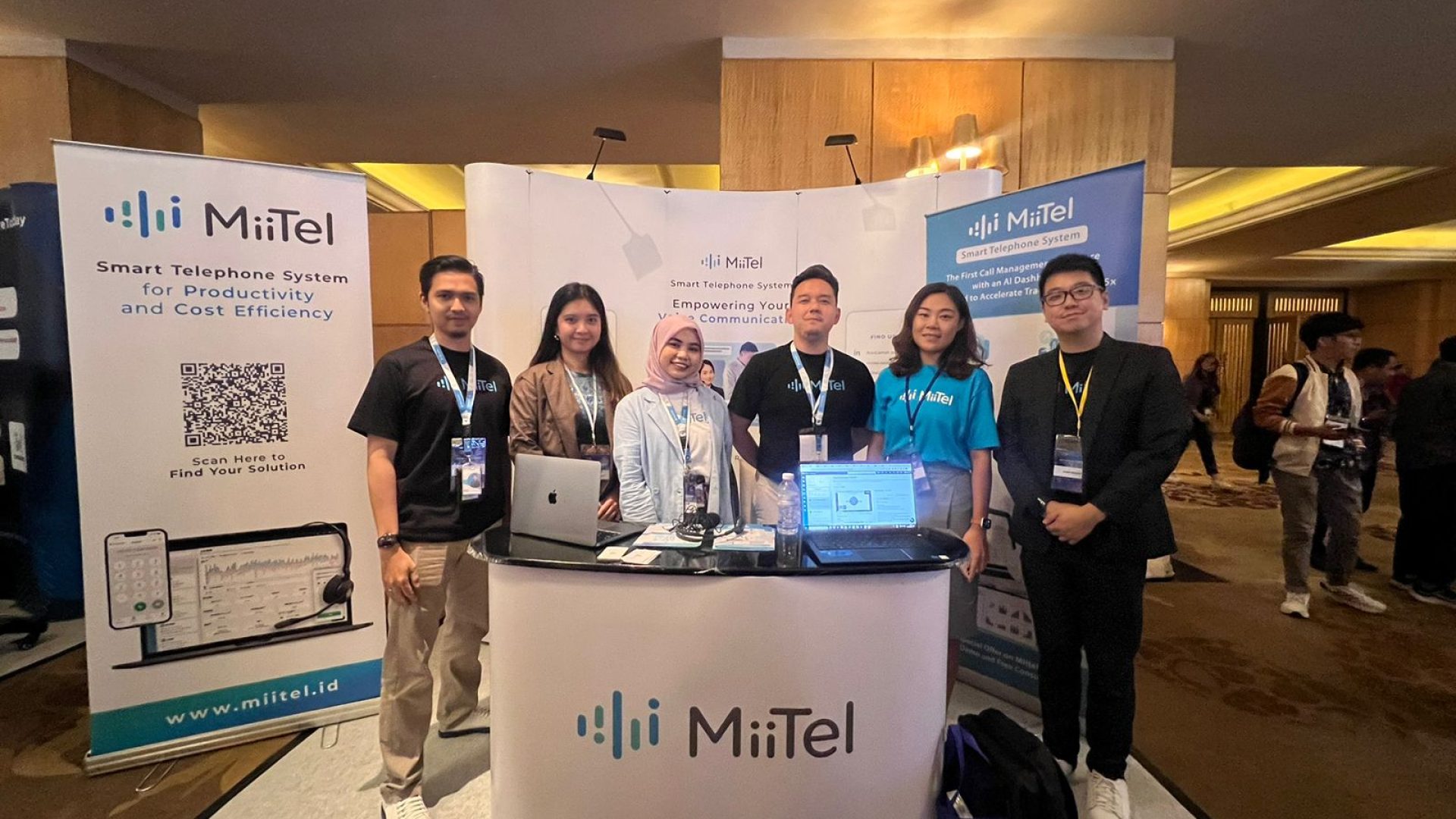 MiiTel RevComm Indonesia